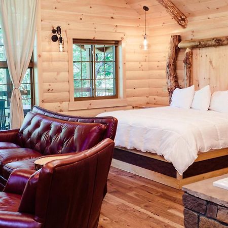 מילסבורג Cricket Hill Treehouse B By Amish Country Lodging מראה חיצוני תמונה