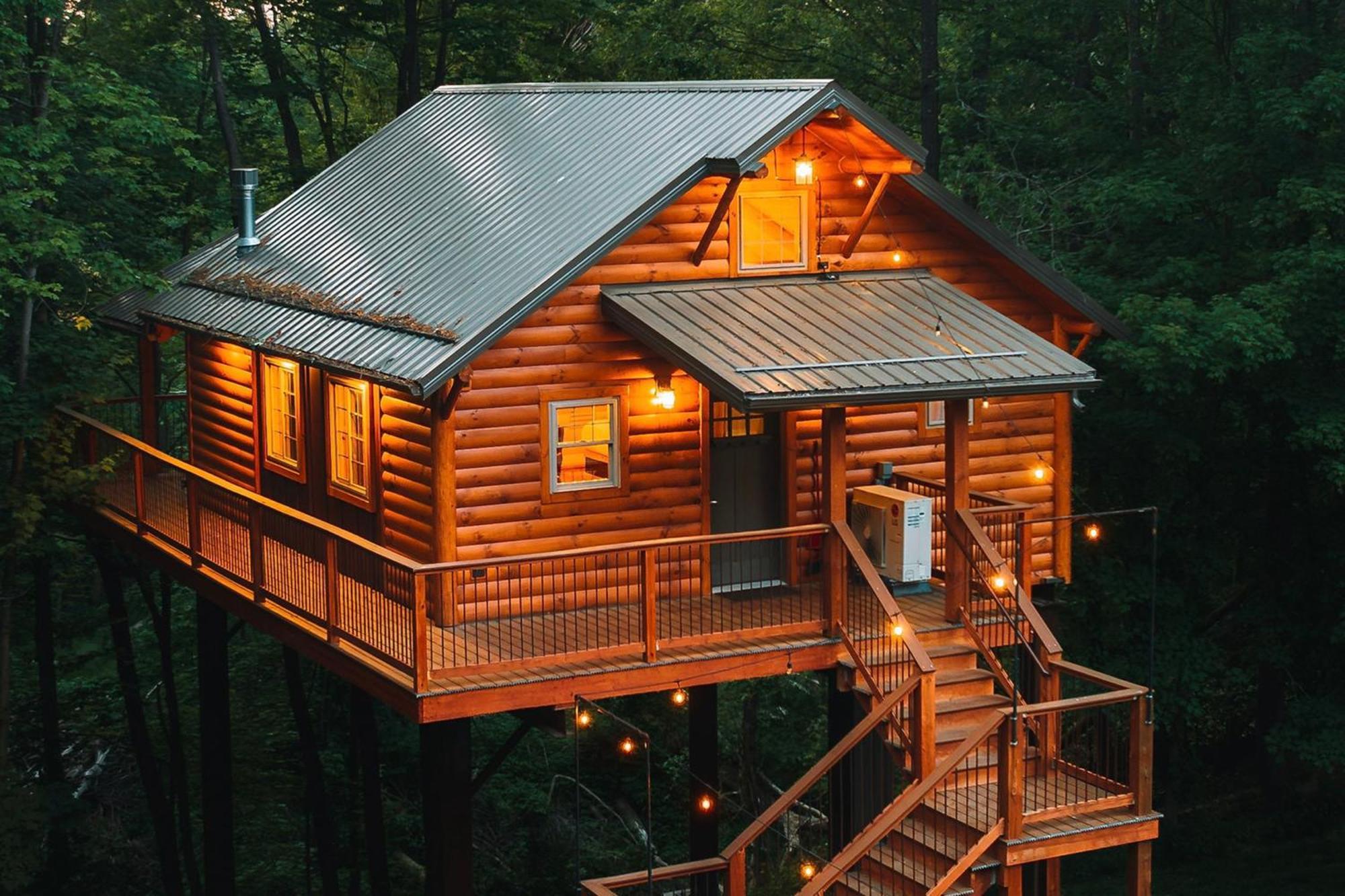 מילסבורג Cricket Hill Treehouse B By Amish Country Lodging מראה חיצוני תמונה